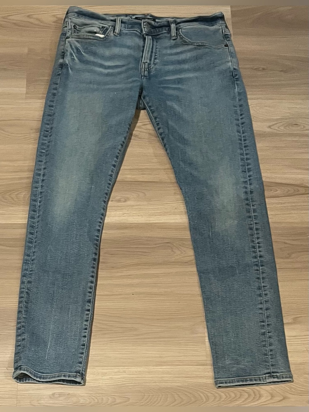 Lucky Brand - 110 Slim Stretch Jeans